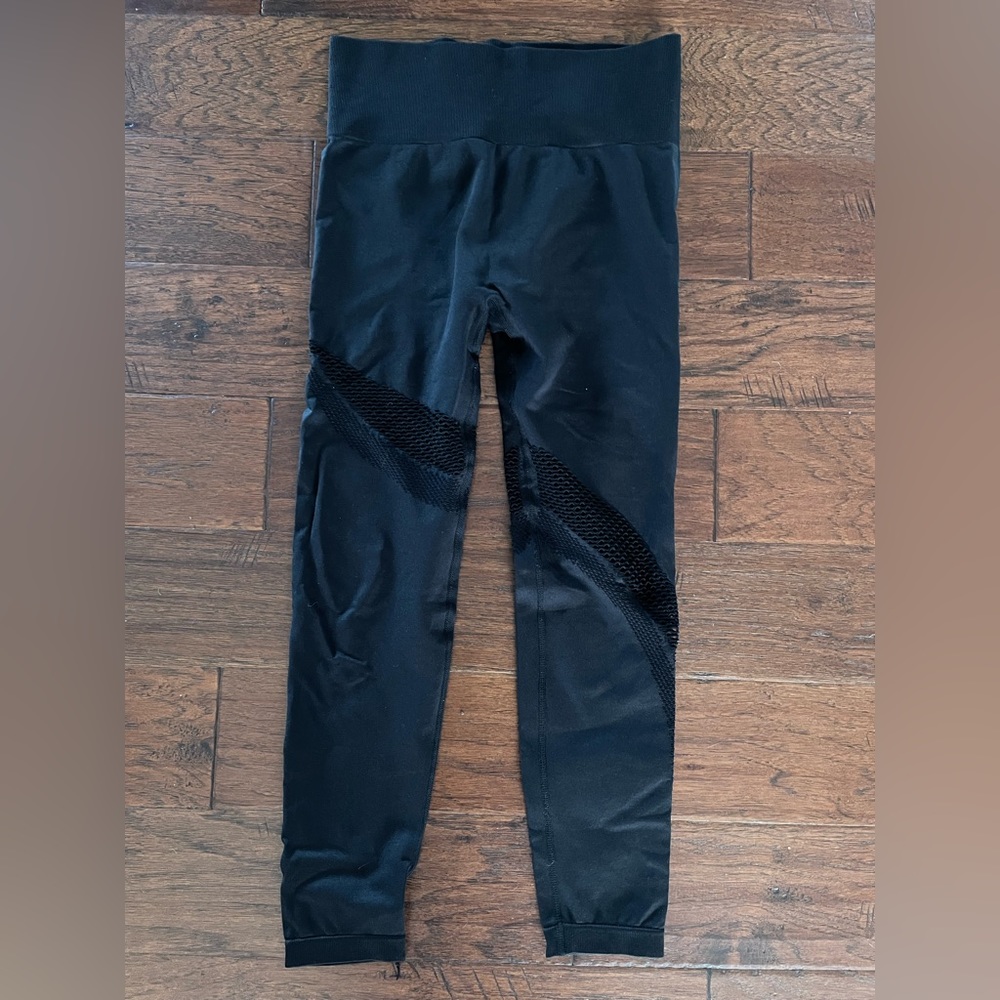 Zyia Leggings
